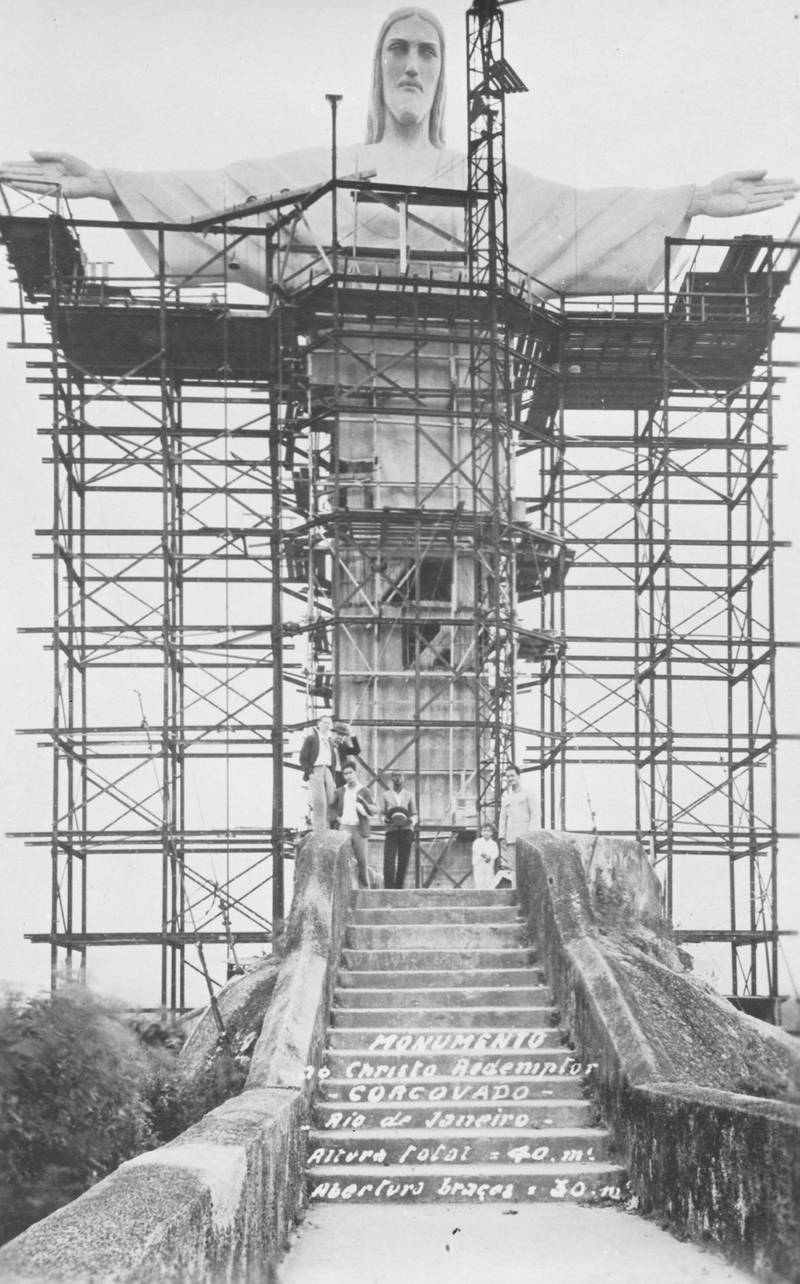 Illustration for article titled Viaje al pasado: fotos de lugares icónicos durante su construcción